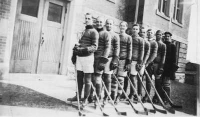 Waterloo College hockey team, 1929