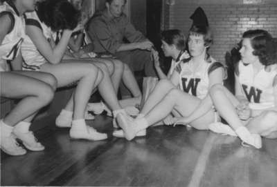 Waterloo College women basketball players