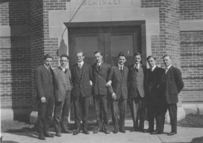 Evangelical Lutheran Seminary of Canada students in front of Willison Hall