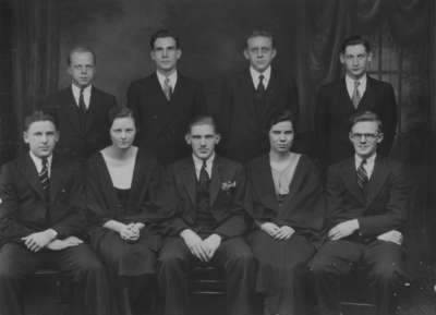 Waterloo College Athletic Directorate and Team Representatives, 1932-1933