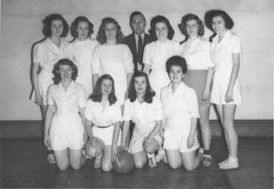 Waterloo College women's basketball team, 1945-46