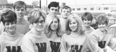 Waterloo Lutheran University cheerleaders, 1967-68