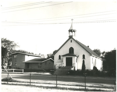 Église Our Lady of Sorrows, Sturgeon Falls / Our Lady of Sorrows Church, Sturgeon Falls