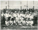 Équipes féminines de baseball du moulin et de la ville, 1919 / Mill & Town Ladies Baseball Teams, 1919