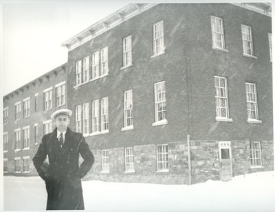 École St-Joseph et Sacré-Coeur, Sturgeon Falls / St-Joseph and Sacred heart school, Sturgeon Falls