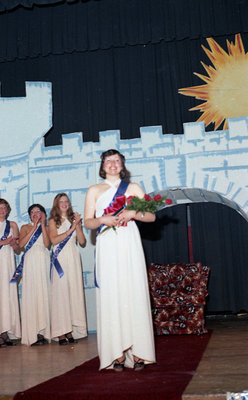 Runner-up Receives Roses at the 1978 Miss Sturgeon Falls Pageant