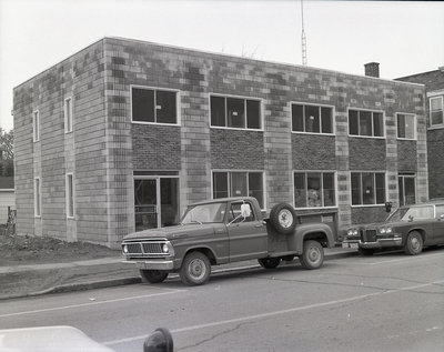 Immeuble du 321, rue Main, Sturgeon Falls / Building at 321 Main Street, Sturgeon Falls