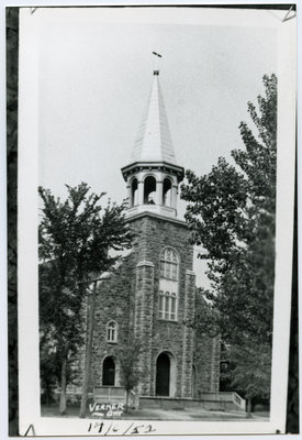 Église St-Jean-Baptiste, Verner / St-Jean-Baptiste Church, Verner