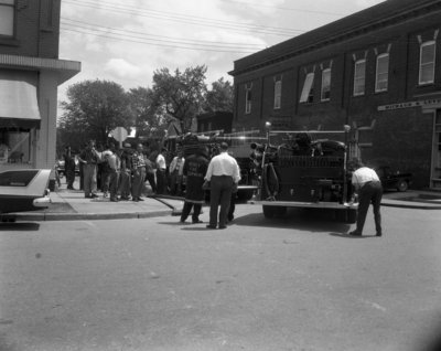 Camion de pompier, Sturgeon Falls / Fire Truck, Sturgeon Falls