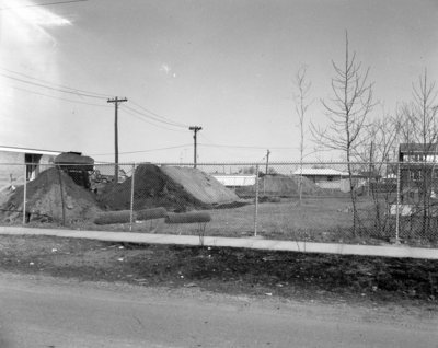 Construction de l'école Sturgeon Falls High School / Construction of the Sturgeon Falls High School