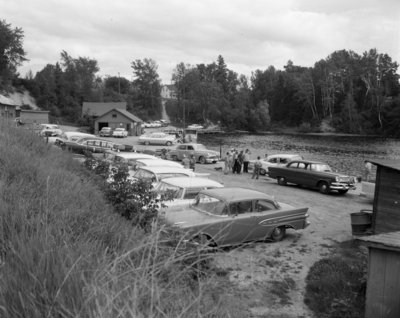 Baie Minnehaha, Sturgeon Falls / Minnehaha Bay, Sturgeon Falls