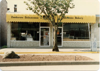 Dundarave Delicatessen and Bakery