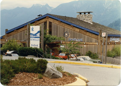 Boathouse Restaurant