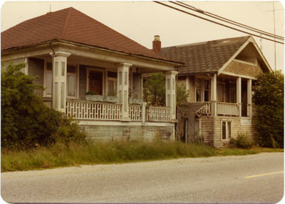 Houses, Bellevue Avenue