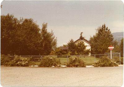 Pitch and Putt Clubhouse