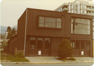 Garage, Clyde Avenue