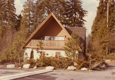 Field House, Hugo Ray Park