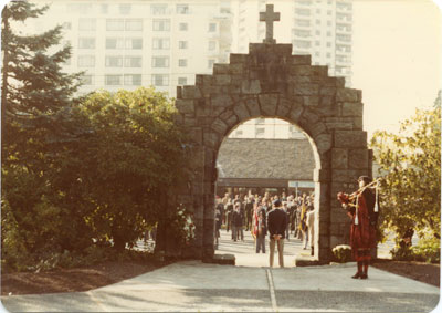 Memorial Arch