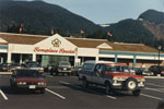 Caulfeild Plateau Shopping Centre