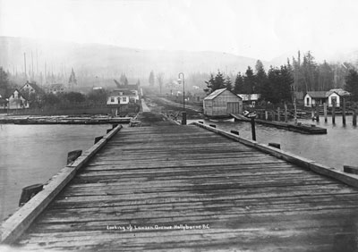 Looking up Lawson Avenue