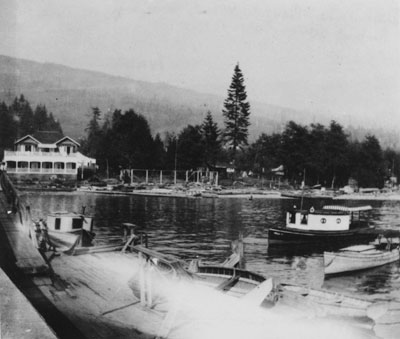 Dundarave Pier