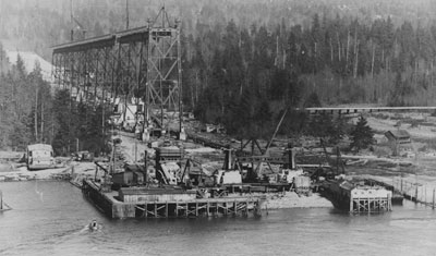 Lions Gate bridge Construction