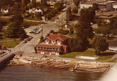 Dundarave Pier Aerial