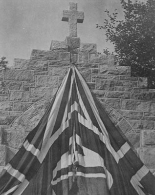 Memorial Arch