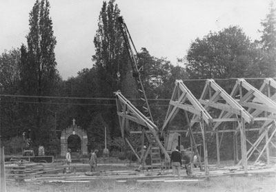 Construction of the West Vancouver Memorial Library