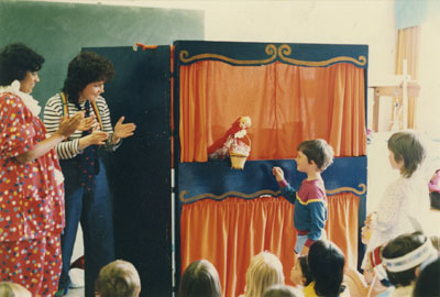 Community Day Puppet Show