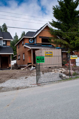 Construction of Infill Housing at Esquimalt & 21st