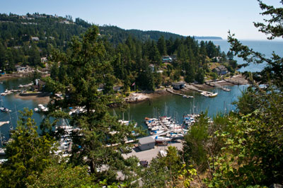 View of Harbour Yacht Sales & Eagle Island