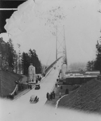 Lions Gate Bridge and Stanley Park Causeway