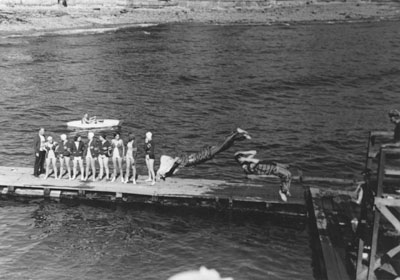 Dundarave Pier Swimming Regatta