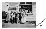 West Vancouver Grocery Store & Group