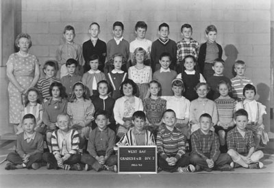 Mrs. Mould's Grade II & III Classes (1962-'63)