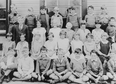 Hollyburn School Class Photo