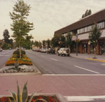 Stores on Marine Drive in Dundarave, between 23rd & 25th Streets