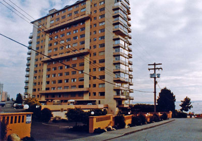 Seastrand Apartment Building