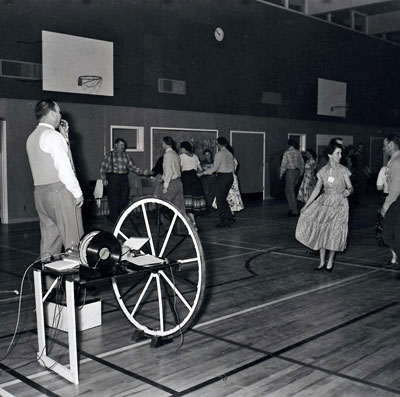 Square Dancing at Inglewood School