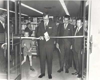 Waterloo Public Library Ribbon Cutting