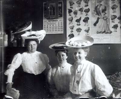 Women Wearing Hats