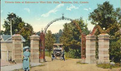 Waterloo Park Victoria Memorial Gateway