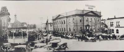 Armistice Day Celebrations, Waterloo, Ontario