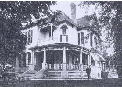 Dr. C.T. Noecker House, Waterloo, Ontario