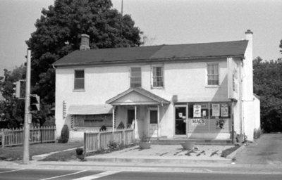 Former Bennett's Tavern, July 1975