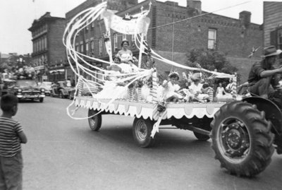 Whitby Centennial Parade, 1955