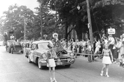 Whitby Centennial Parade, 1955