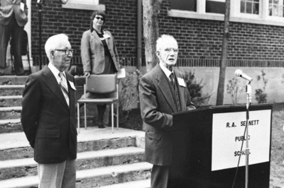 Opening of R.A. Sennett Public School, 1979