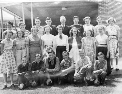 Hillcrest School Grade 8 Class, 1952